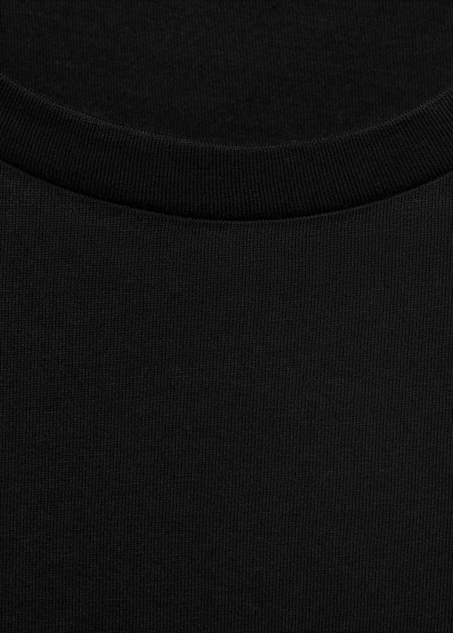 Mango t-shirt chals in Black - D8