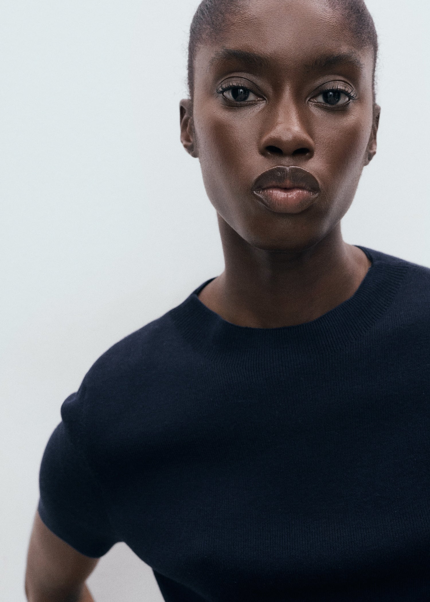 Mango sweater camel in Navy - D1