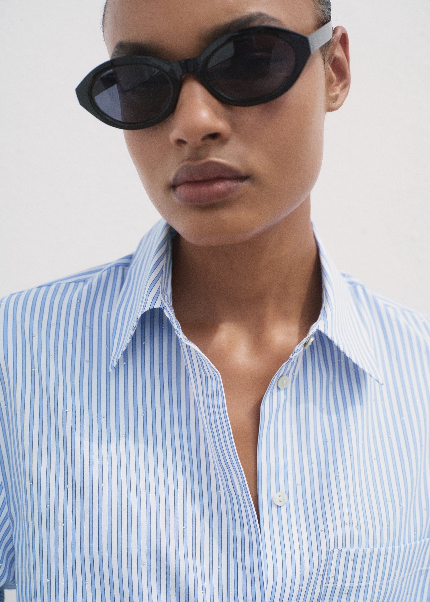 Mango product 17092927-52 - D1