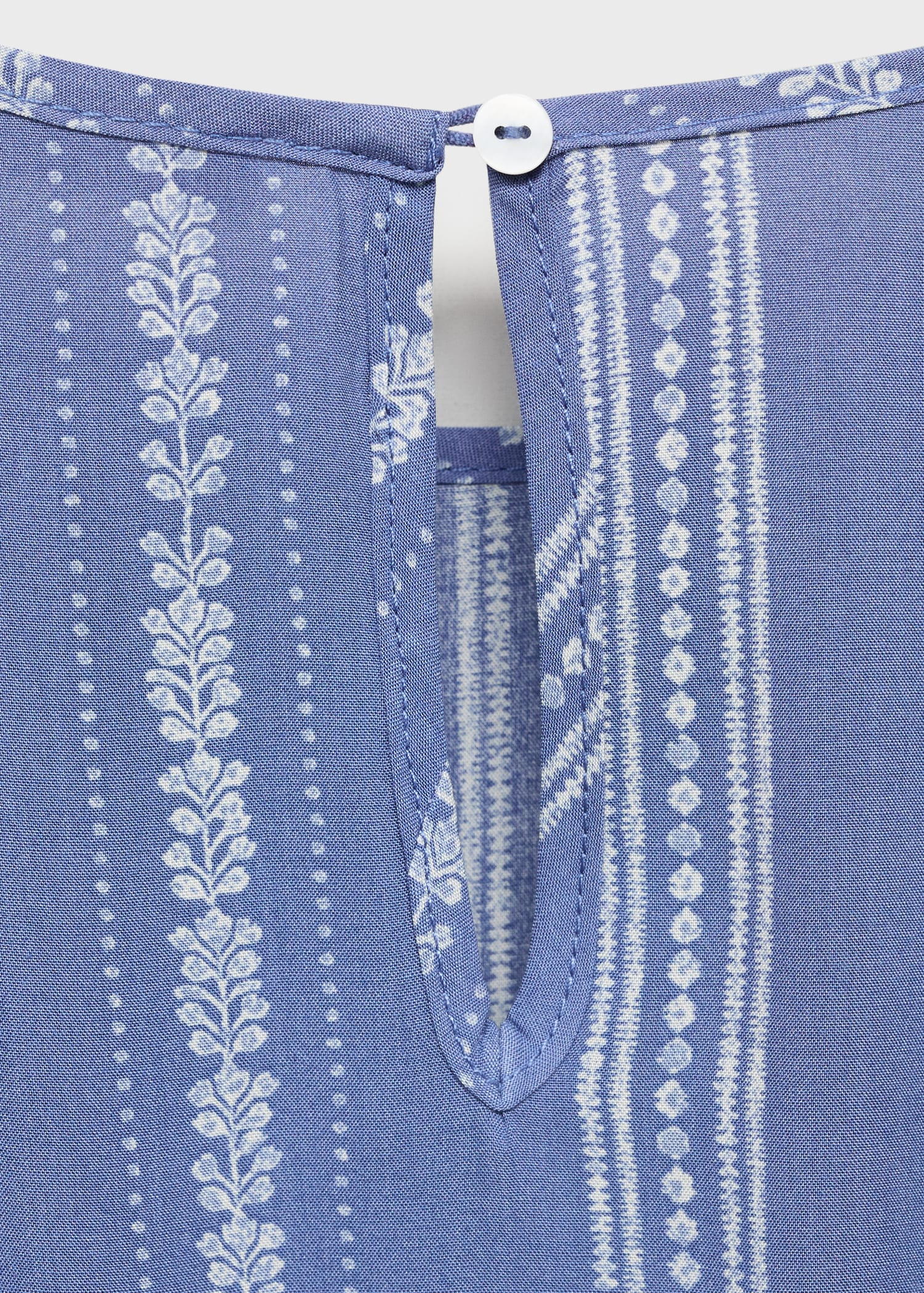 Mango product 17093282-56 - D8