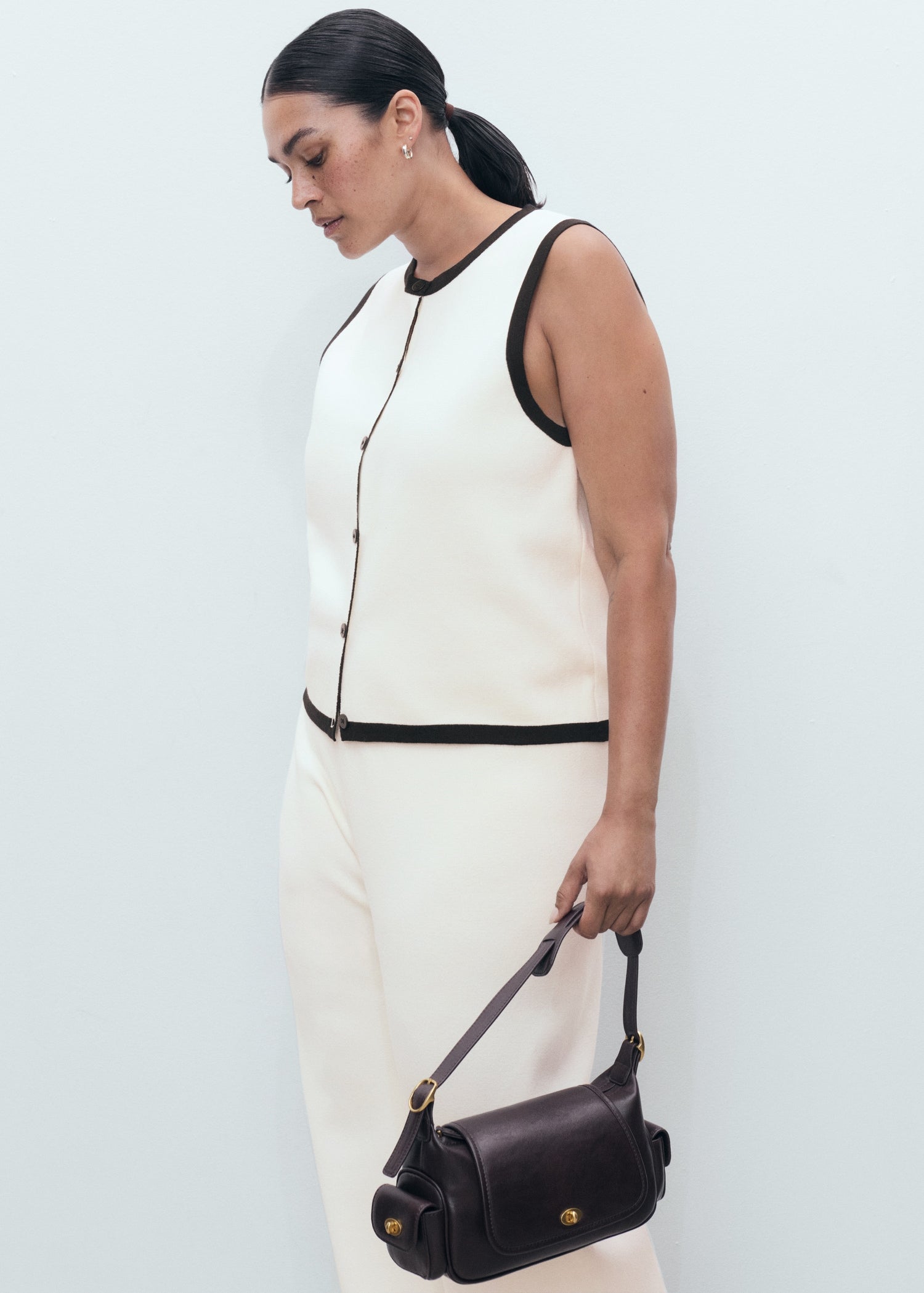 Mango product 17094775-05 - D5