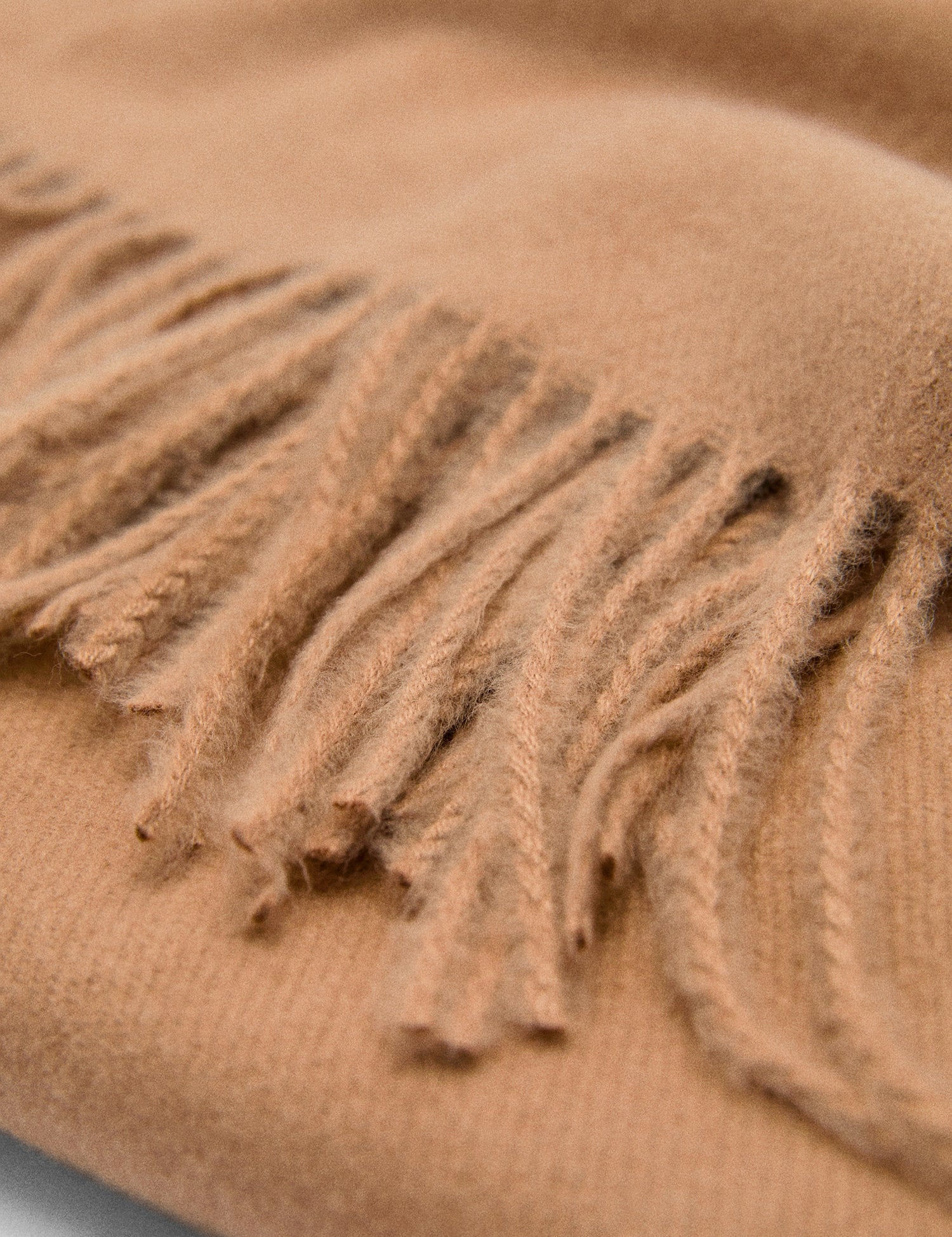 Mango scarf sweet in Camel