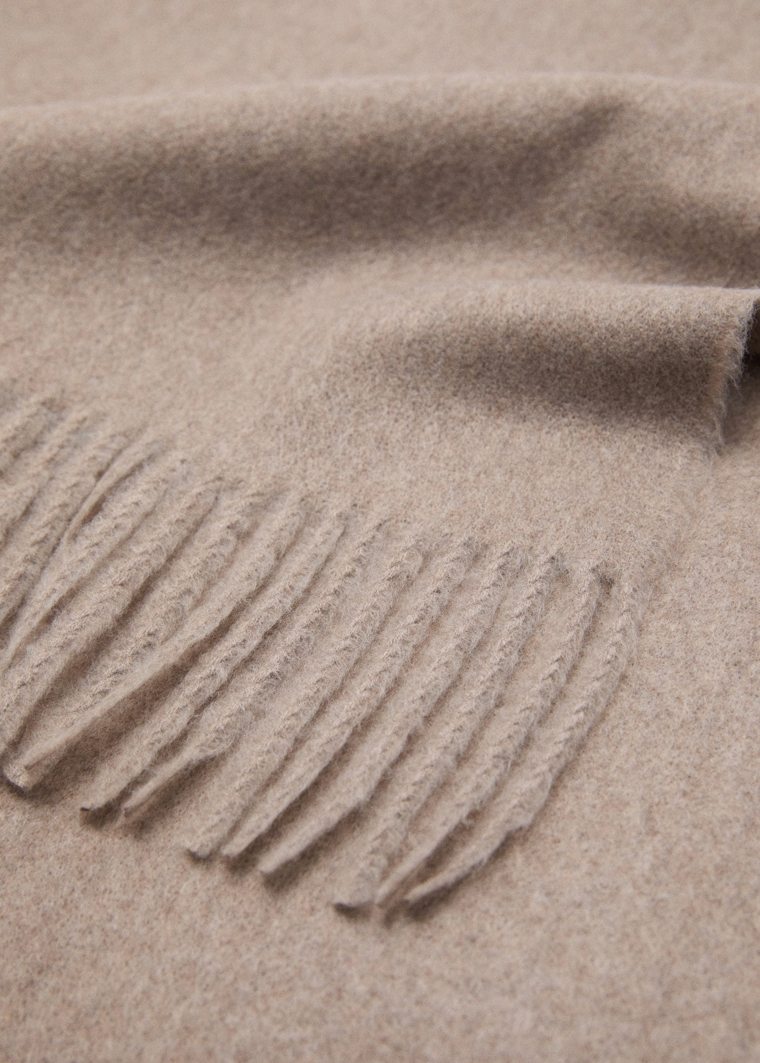 Mango scarf sweet in Taupe