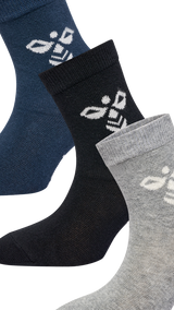 Hummel sutton 3pack sock in black grey melange blue nights - Image 1