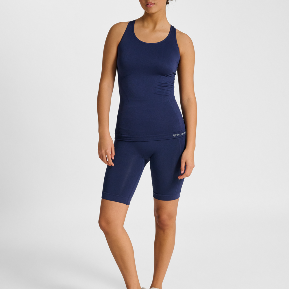 Hummel hmlTIF seamless top in black iris - Image 3