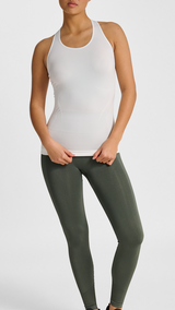 Hummel hmlTIF seamless top in white - Image 3