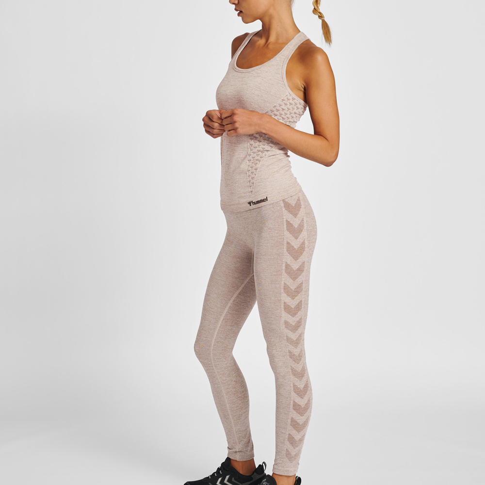 Hummel hmlCI seamless top in driftwood melange - Image 2