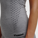 Hummel hmlCI seamless top in grey melange - Image 4