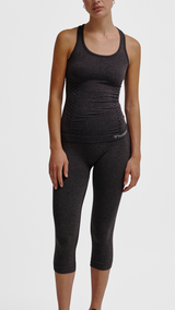 Hummel hmlCI seamless top in black melange - Image 3