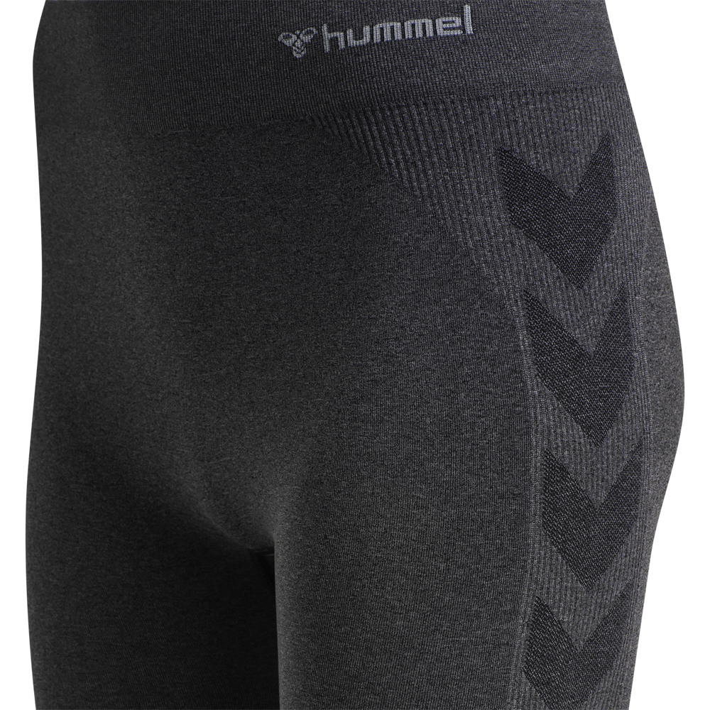 Hummel hmlCI seamless mid waist tights in black melange - Image 8