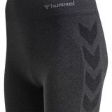Hummel hmlCI seamless mid waist tights in black melange - Image 8