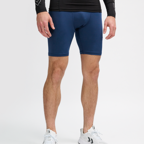 Hummel hmlTE topaz tight shorts in insignia blue