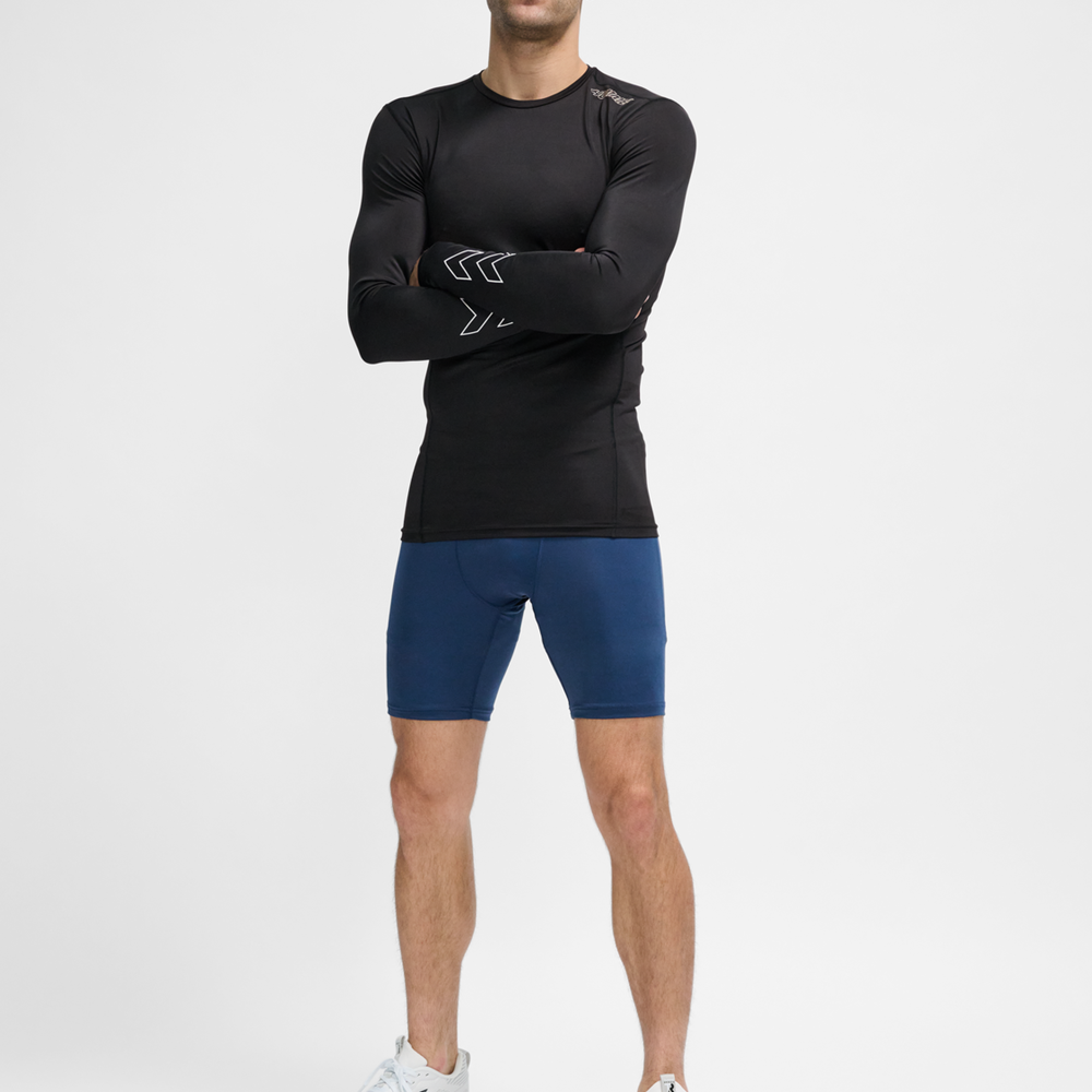 Hummel hmlTE topaz tight shorts in insignia blue - Image 2