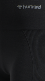 Hummel hmlTIF seamless shorts in black - Image 8