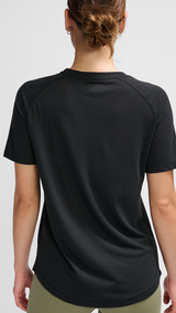 Hummel hmlMT vanja t shirt in black - Image 3