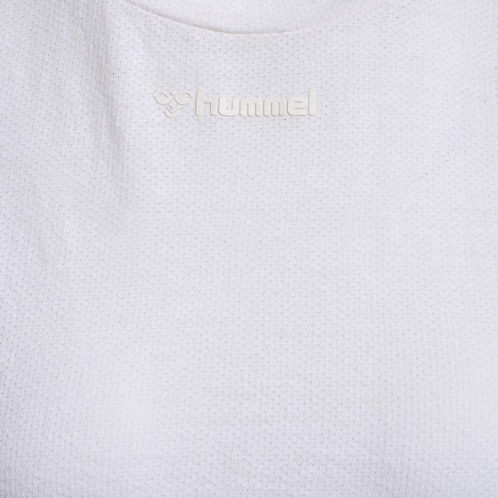 Hummel hmlMT vanja t shirt in white - Image 8