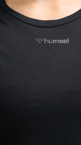 Hummel hmlMT vanja t shirt l in black - Image 4