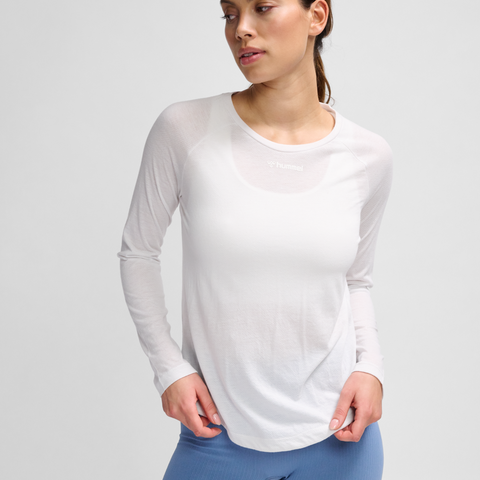 Hummel hmlMT vanja t shirt l in white