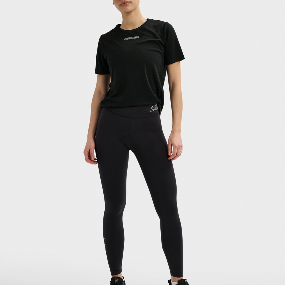 Hummel hmlTE tola t shirt in black - Image 3