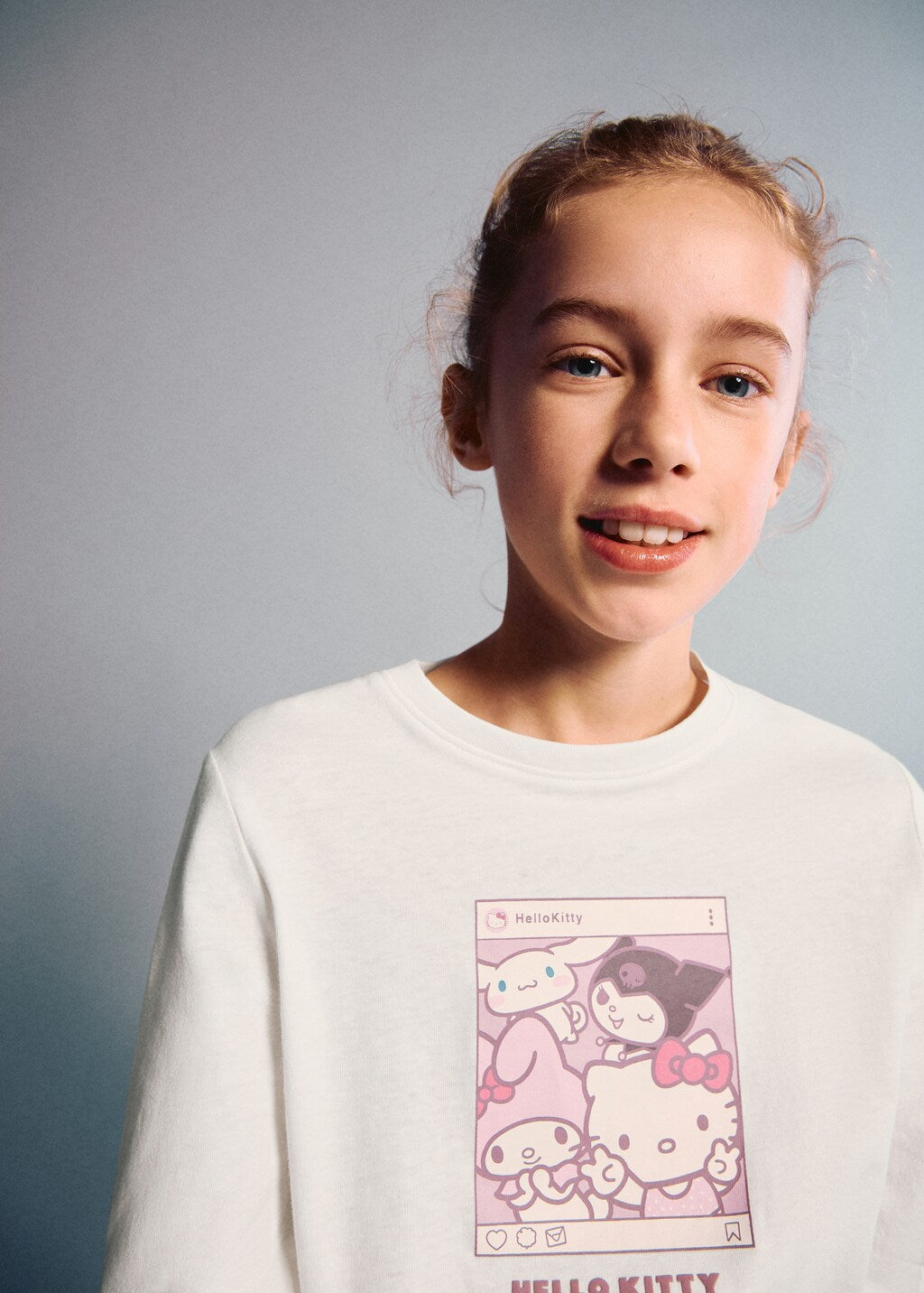 Mango t-shirt hkselfie in off white - Image 3