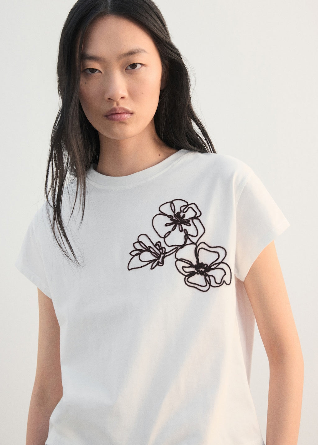 Mango t-shirt patrick in off white - Image 4