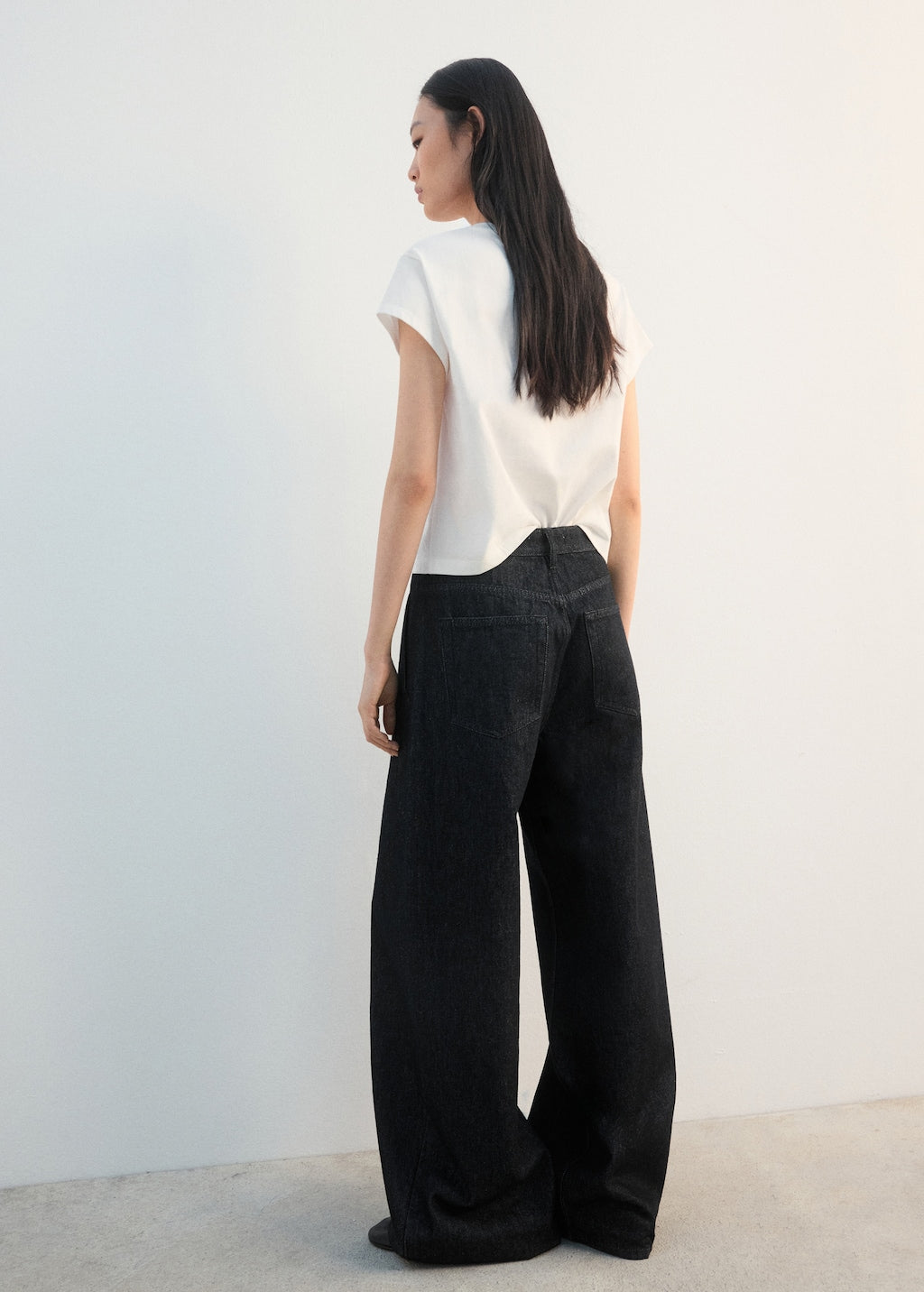 Mango t-shirt patrick in off white - Image 7