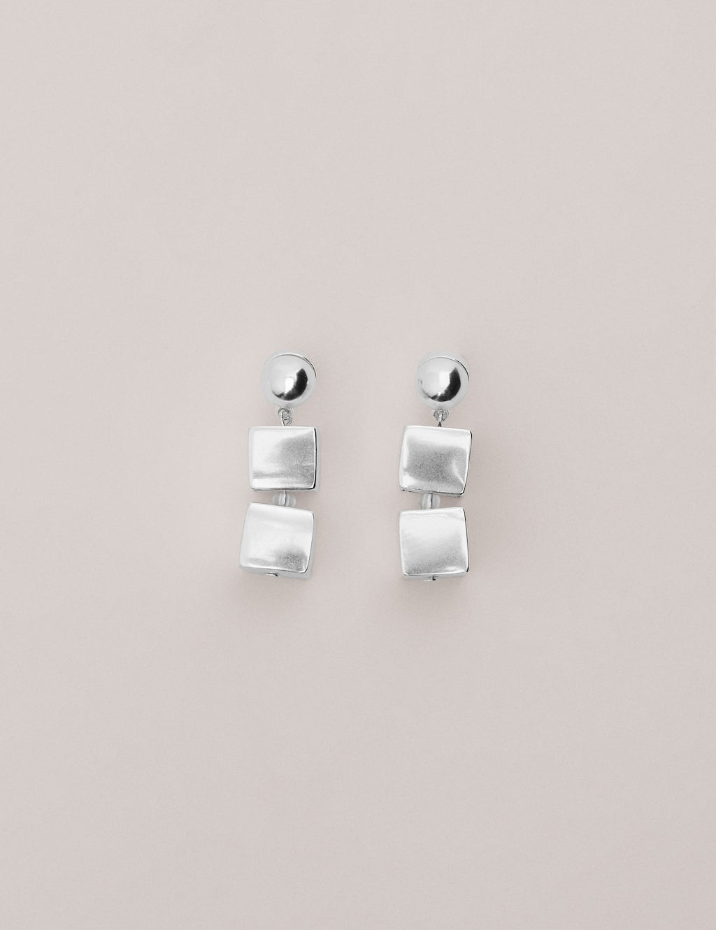 Mango earrings dice in silver - Image 2