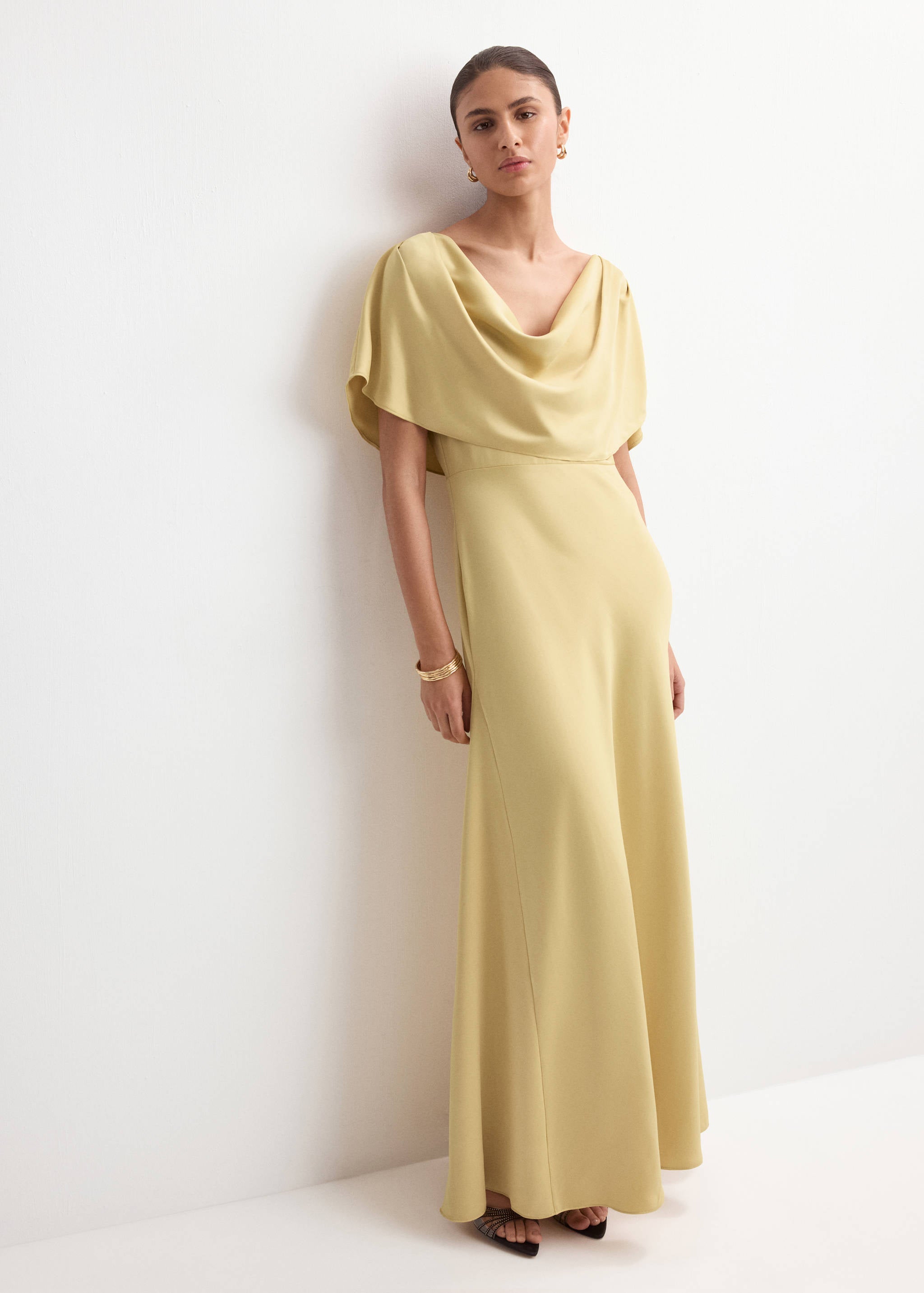 Mango dress oro in beige-001