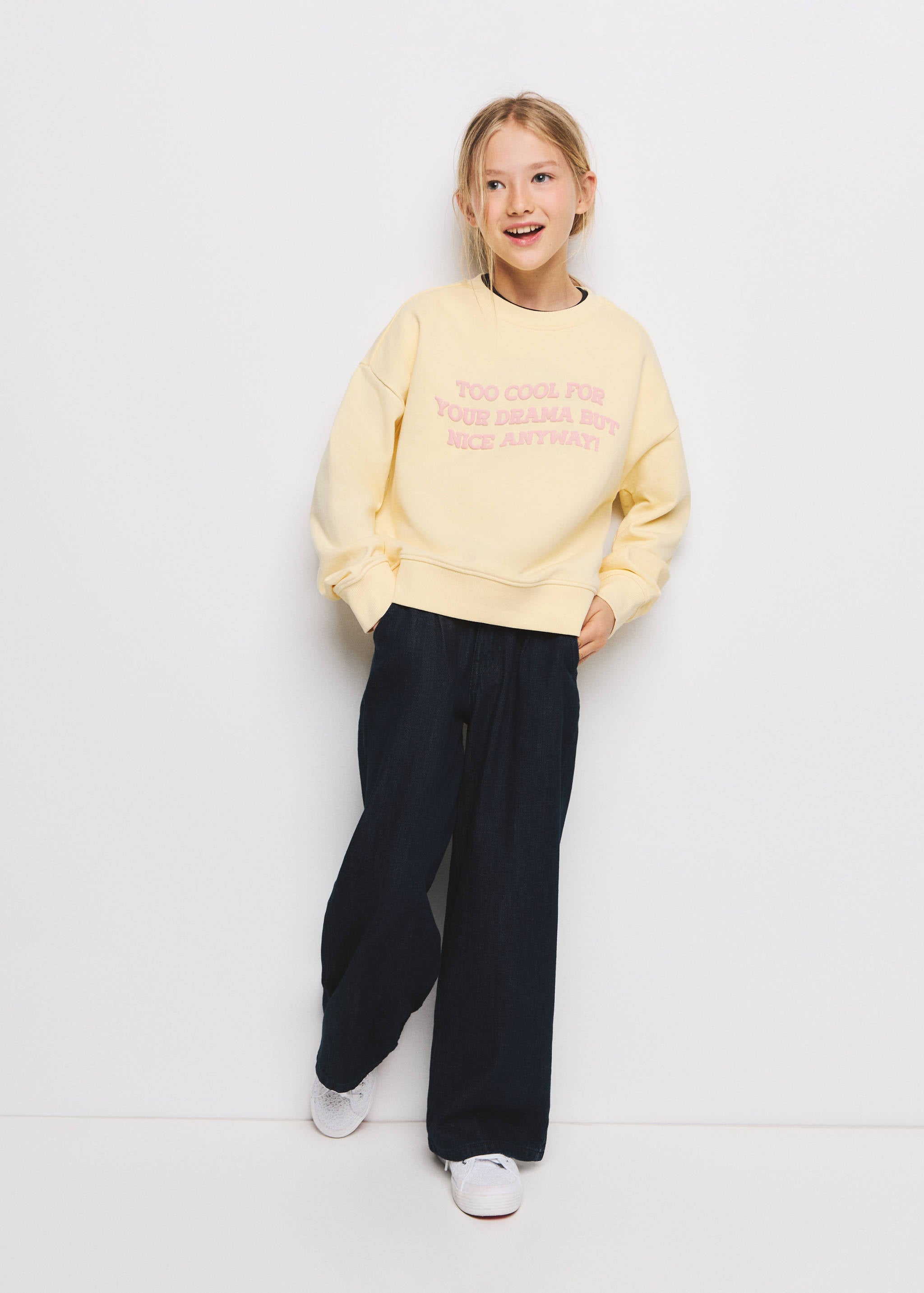Mango sweatshirt jane in pastel yellow-001
