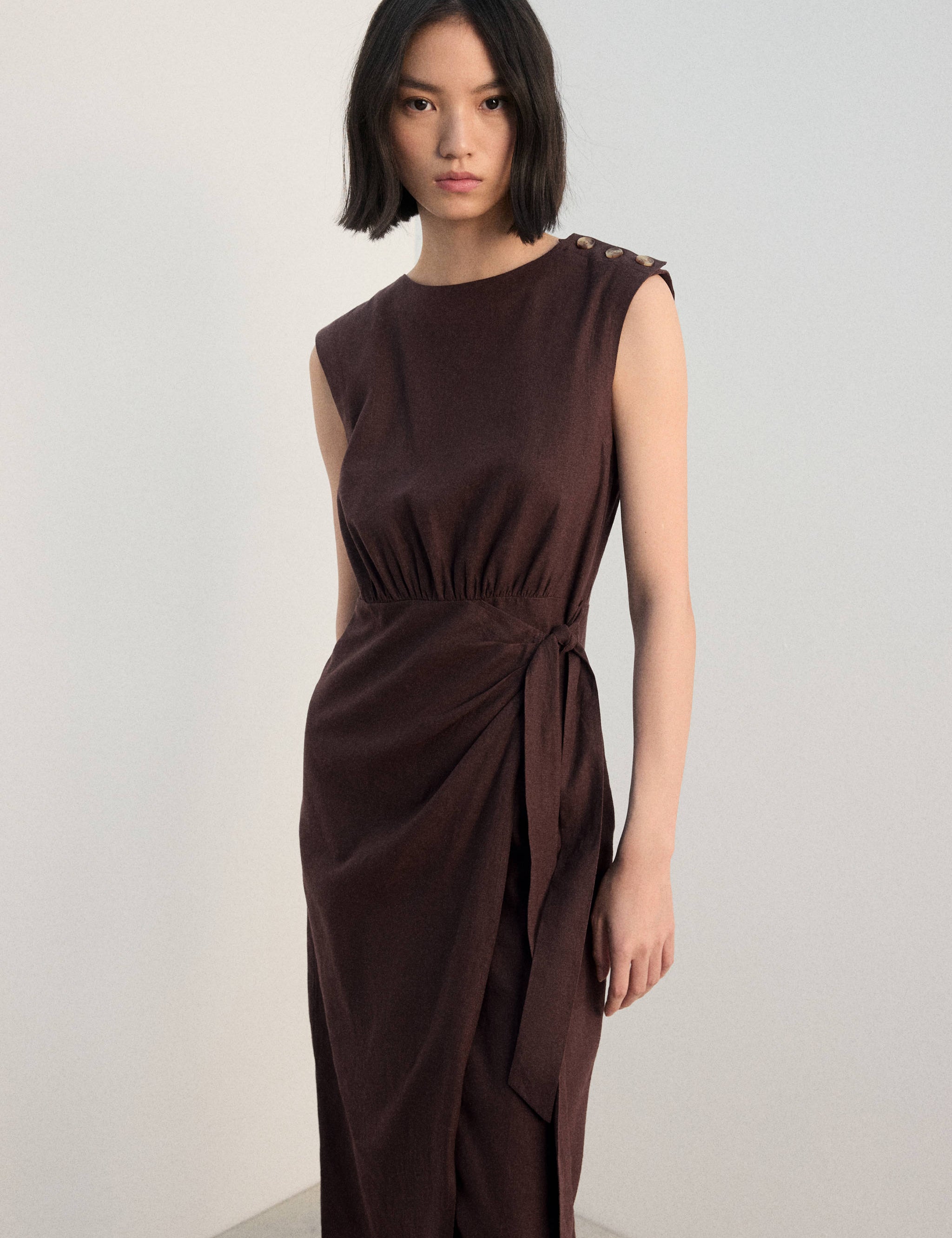 Mango dress gin in chocolate-002