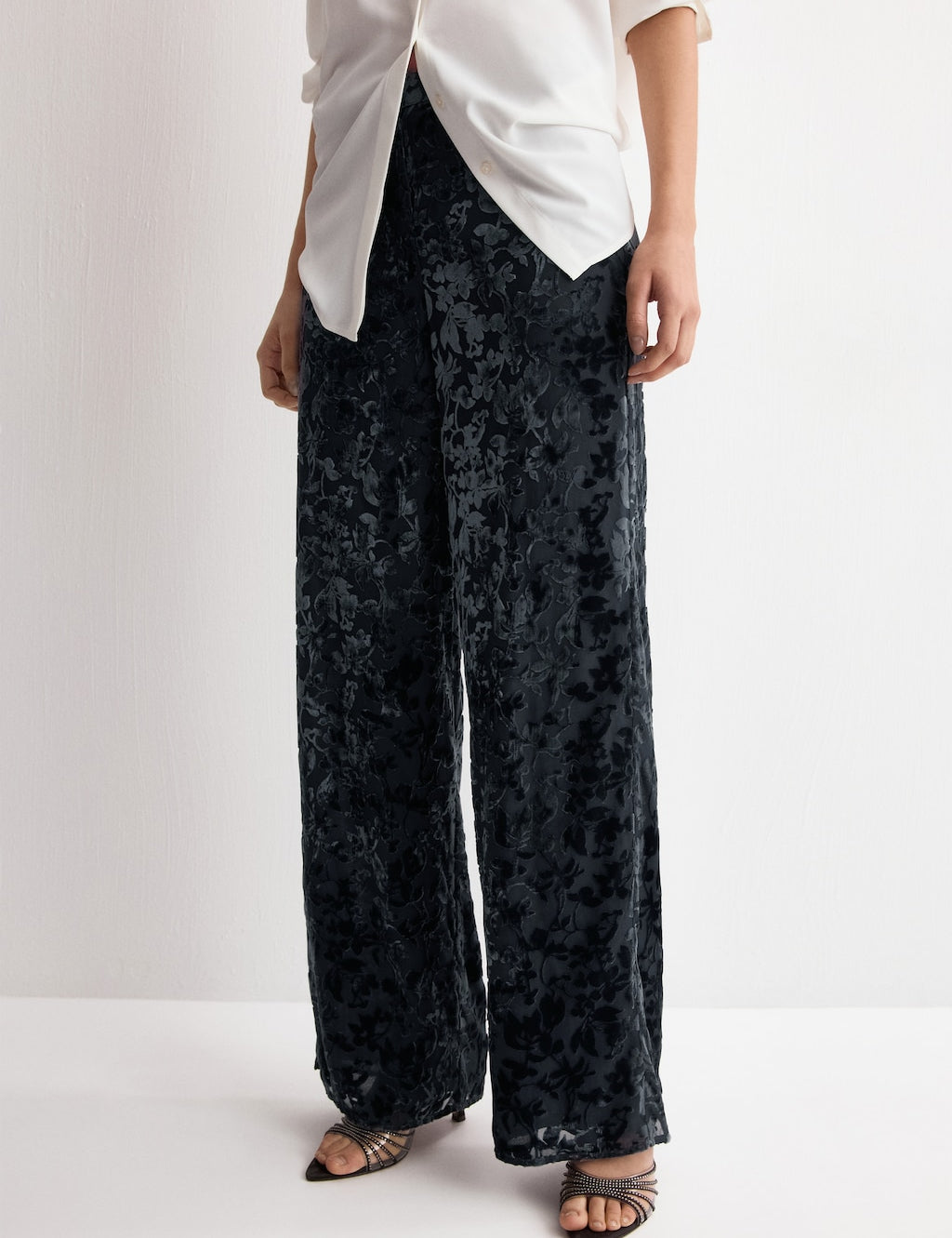 Mango trousers salva in midnight blue - Image 1