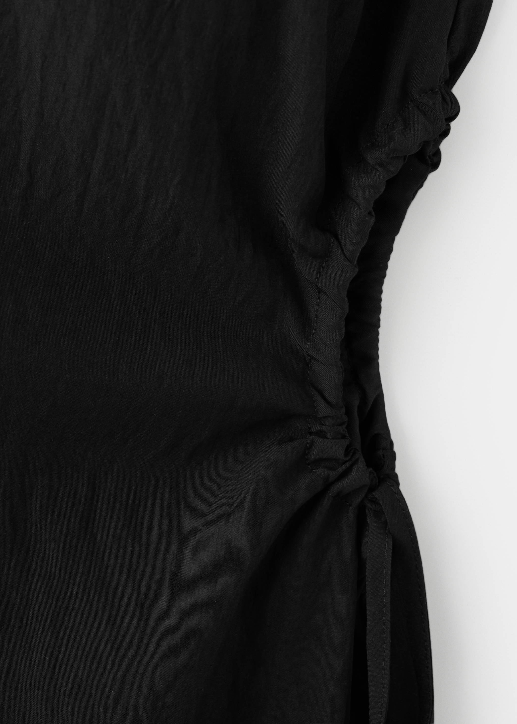 Mango dress red2 in black