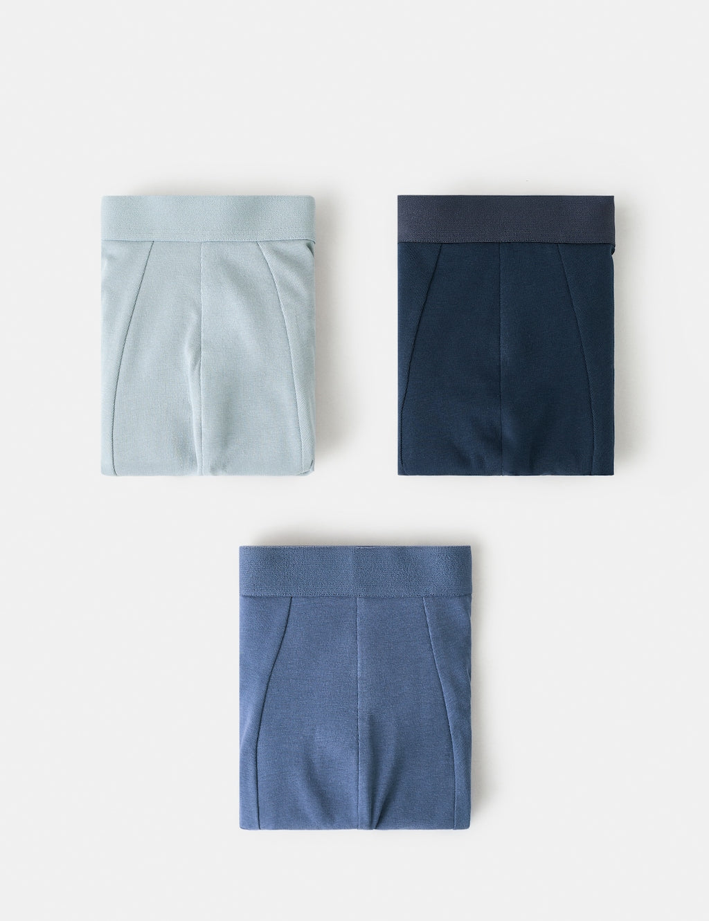 Mango boxers trimar in carpet - Image 1