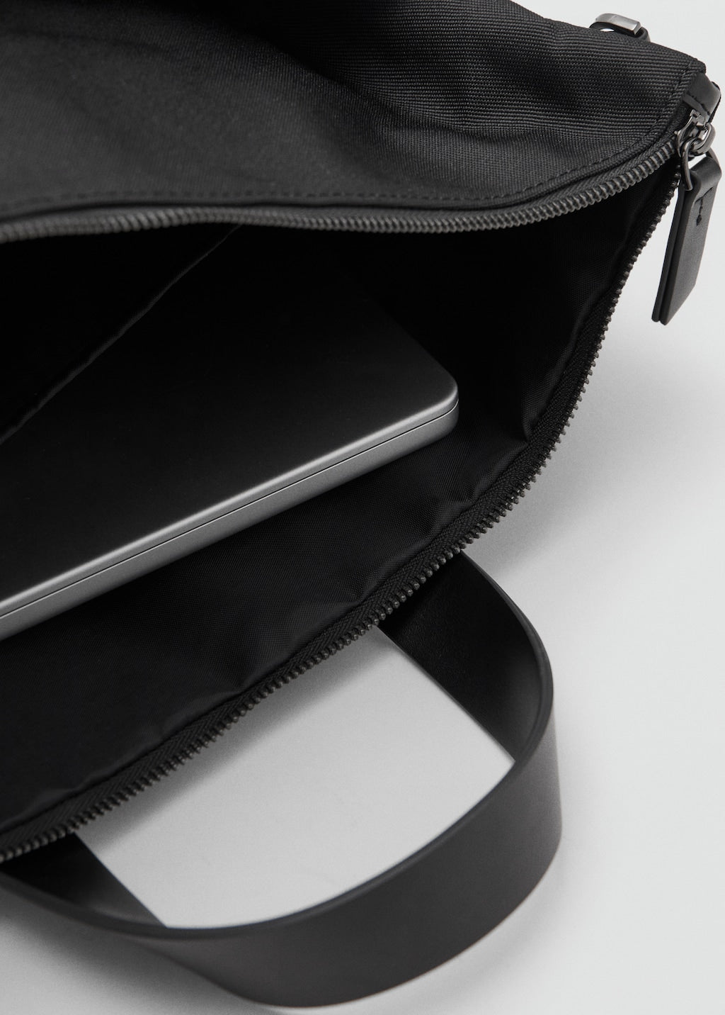 Mango backpack packlea in black - Image 3