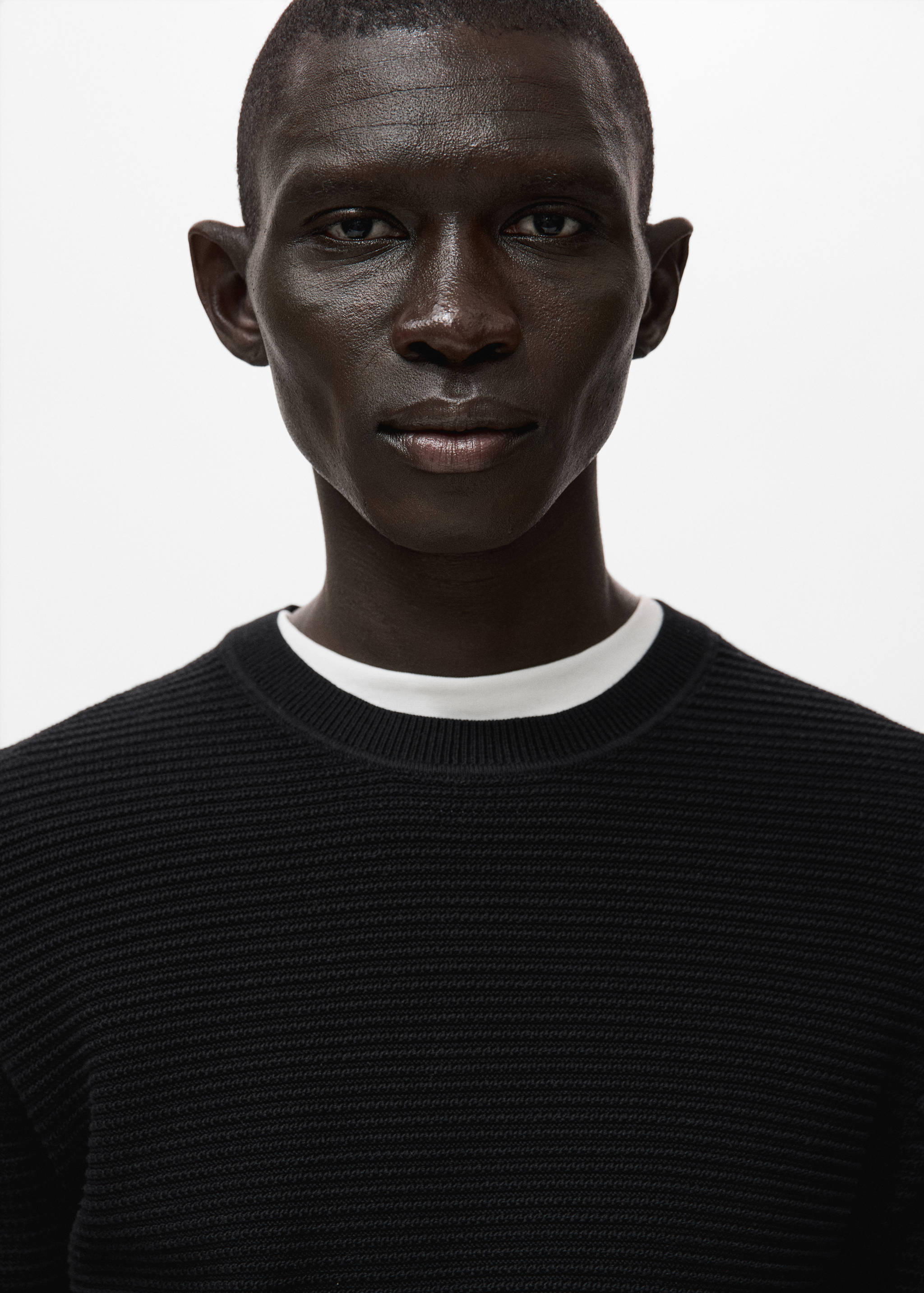 Mango sweater salas in black-004