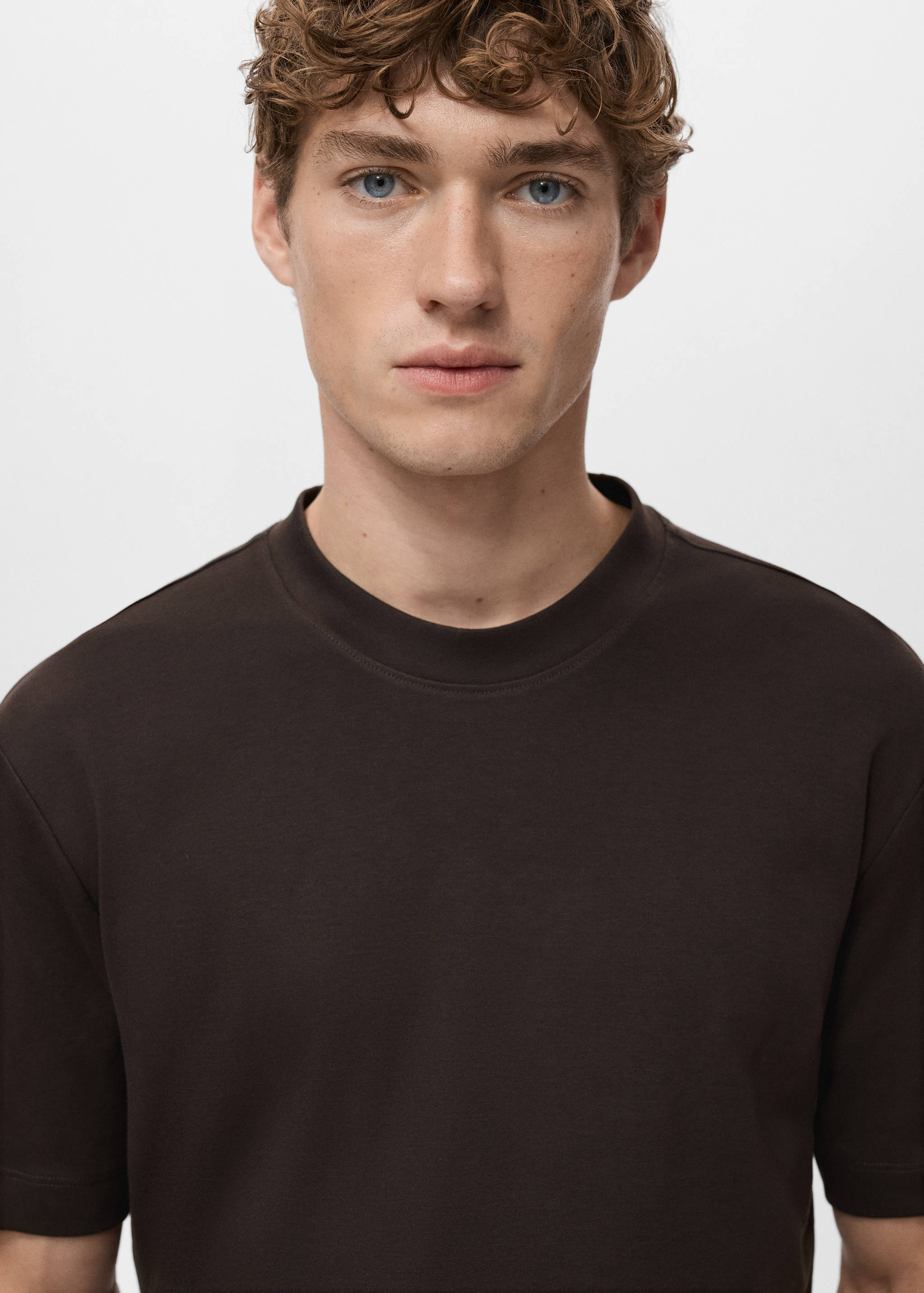 Mango t-shirt kimi in chocolate - 004
