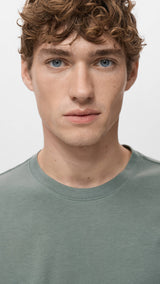 Mango t-shirt cherlo in moss - 004