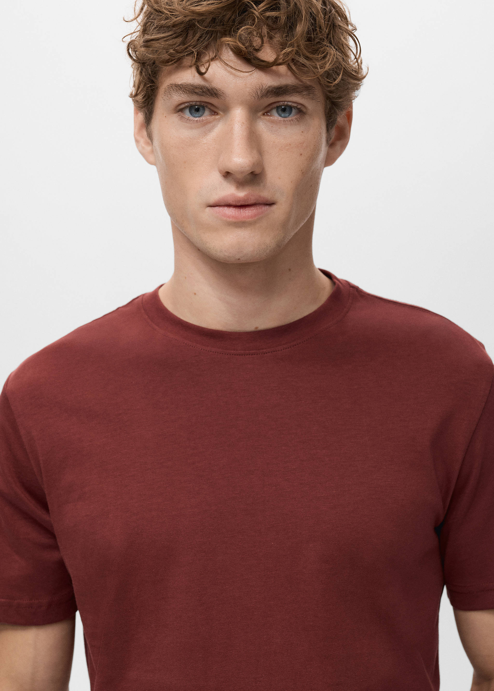 Mango t-shirt cherlo in cherry - 004