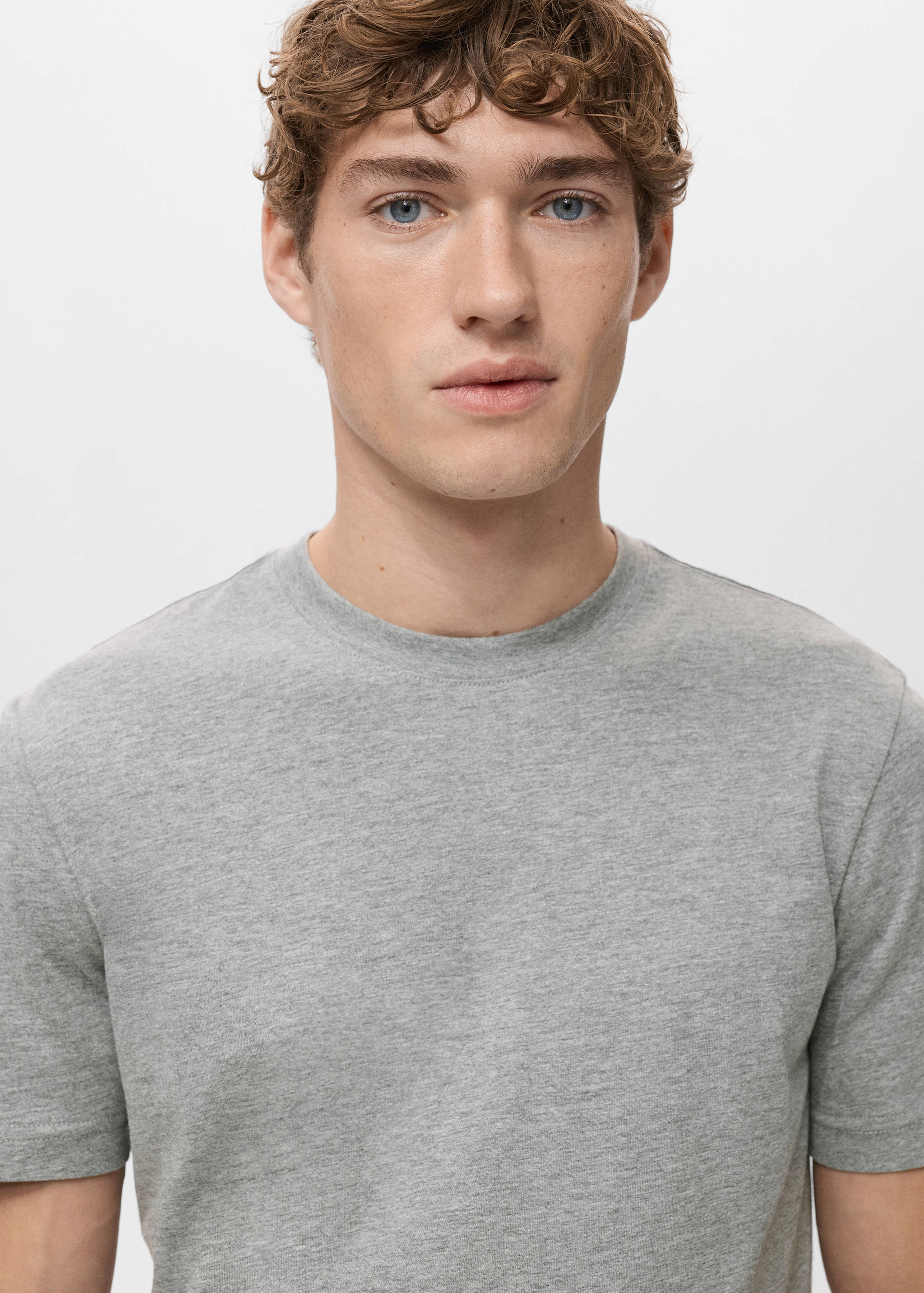 Mango t-shirt cherlo in light vigore grey - 004