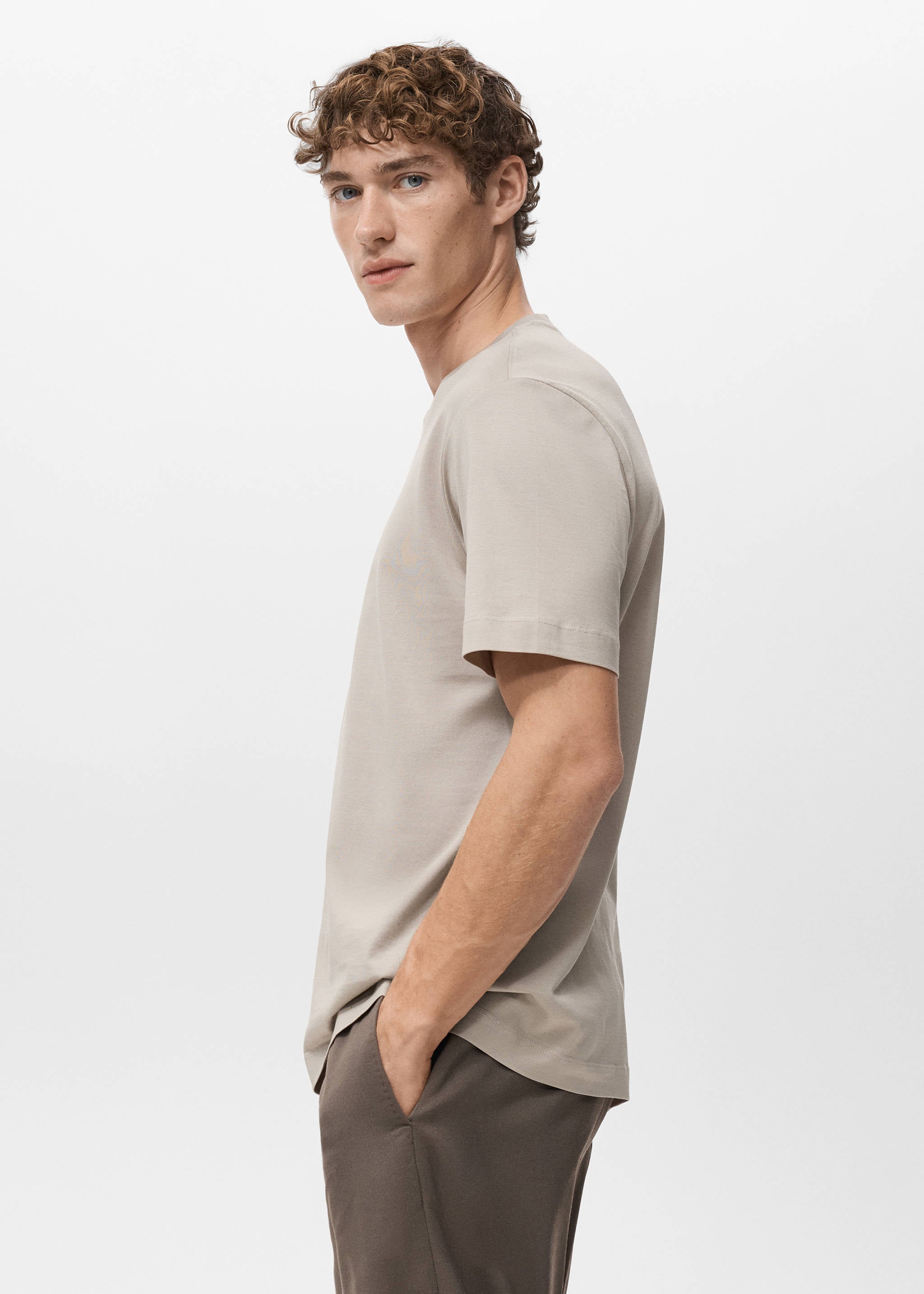 Mango t-shirt bellow in sand-008