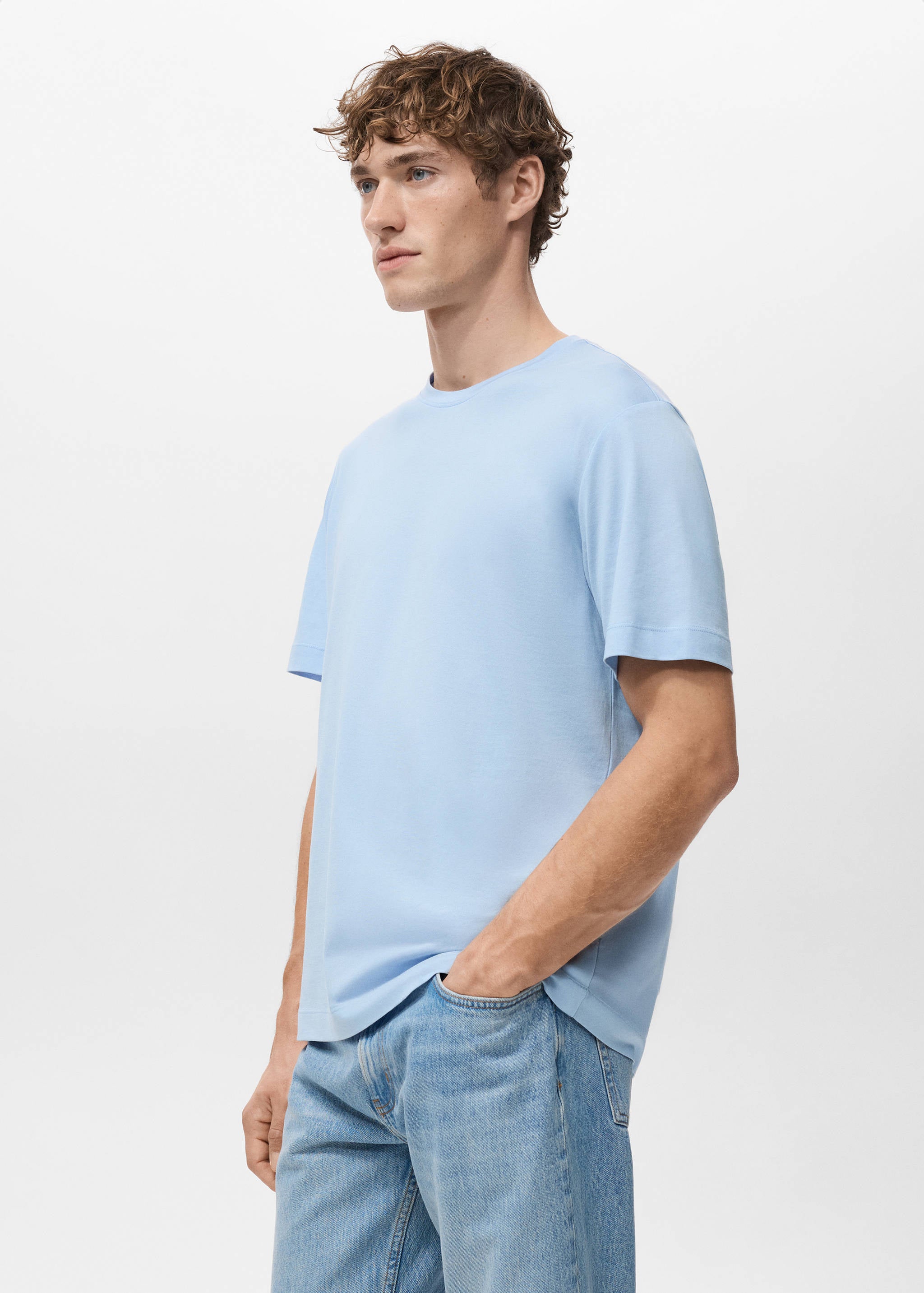 Mango t-shirt bellow in celestial-008