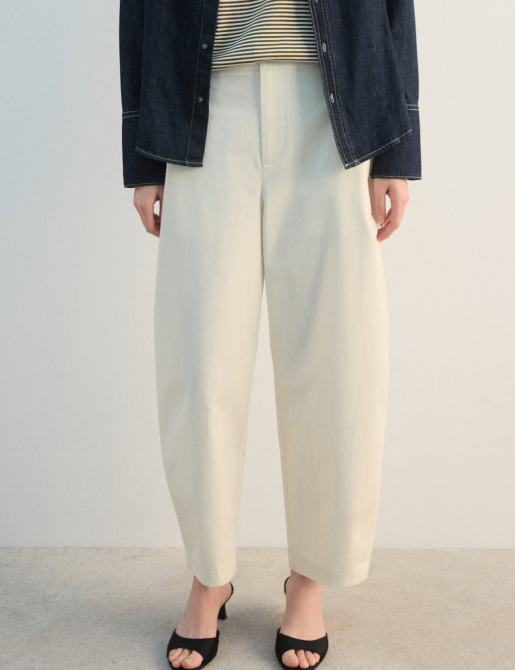 Mango trousers sole in raw - Image 1