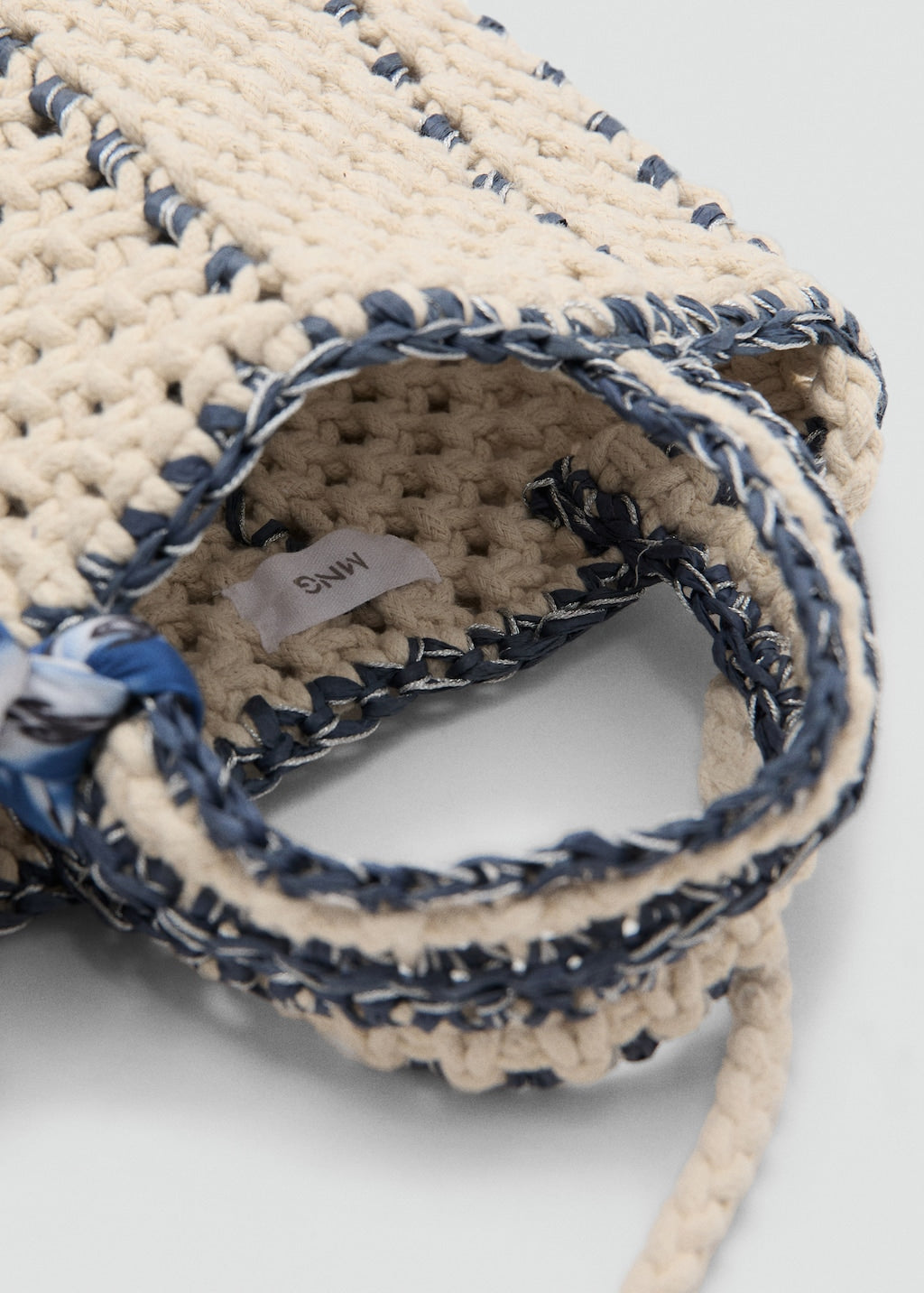 Mango mini bag macrame in sand - Image 3