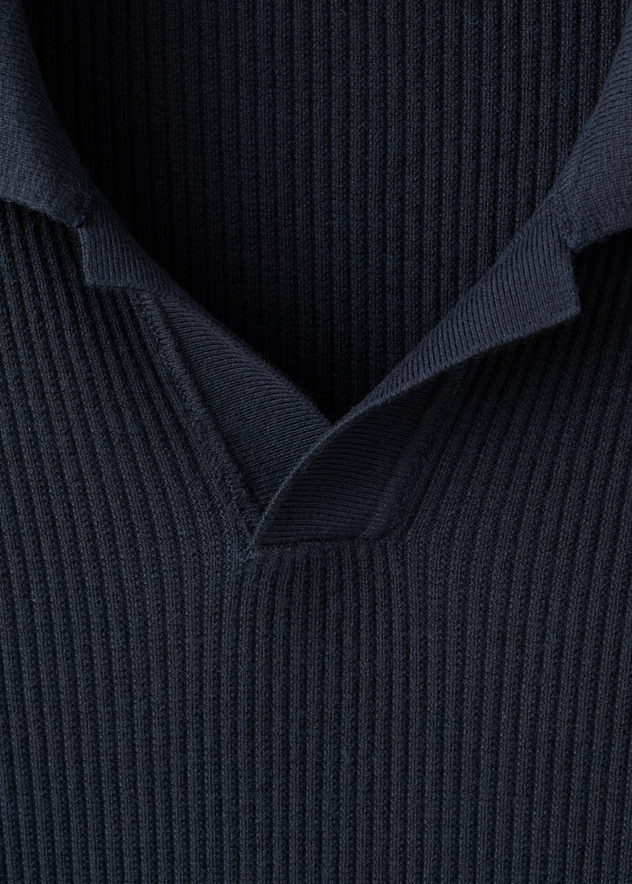 Mango poloshirt antiguas in navy-023