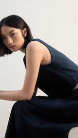 Mango top poppy in navy-008