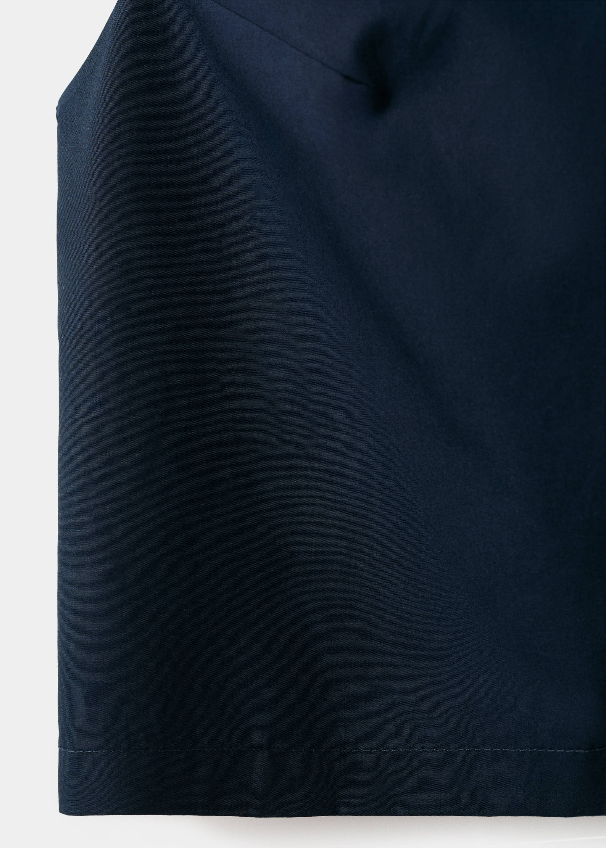Mango top poppy in navy-030