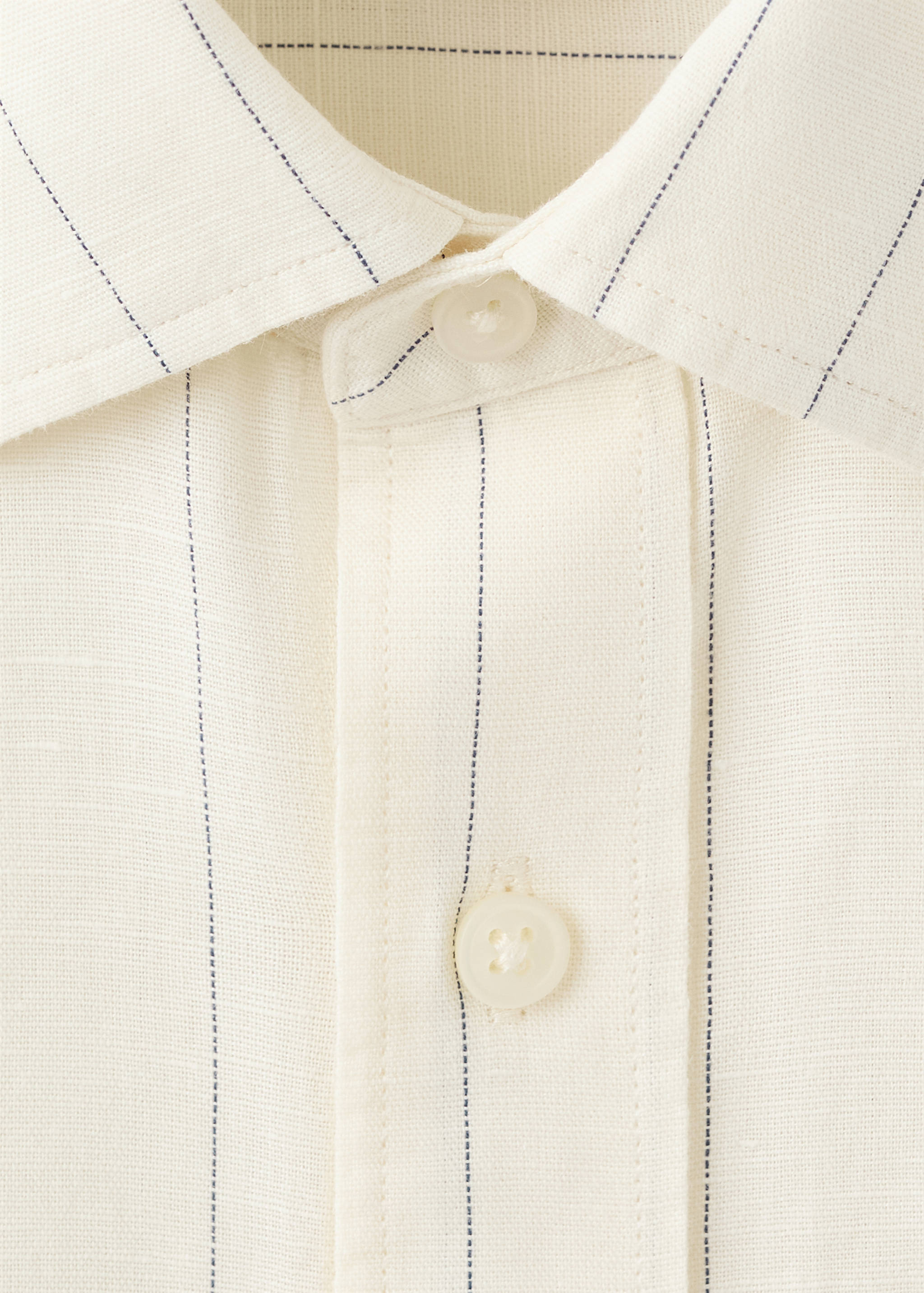 Mango shirt rug in raw-030