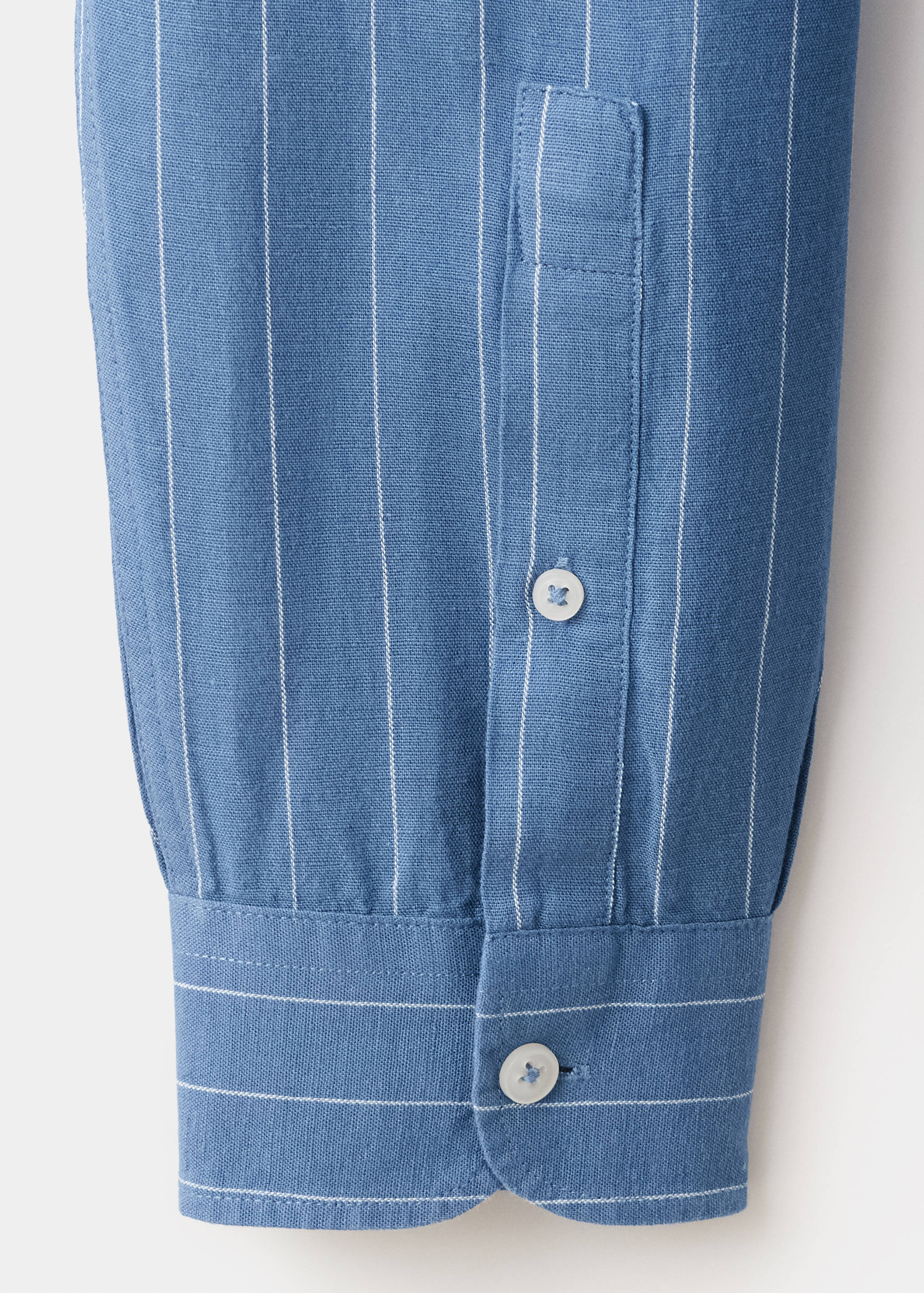 Mango shirt rug in ink-030