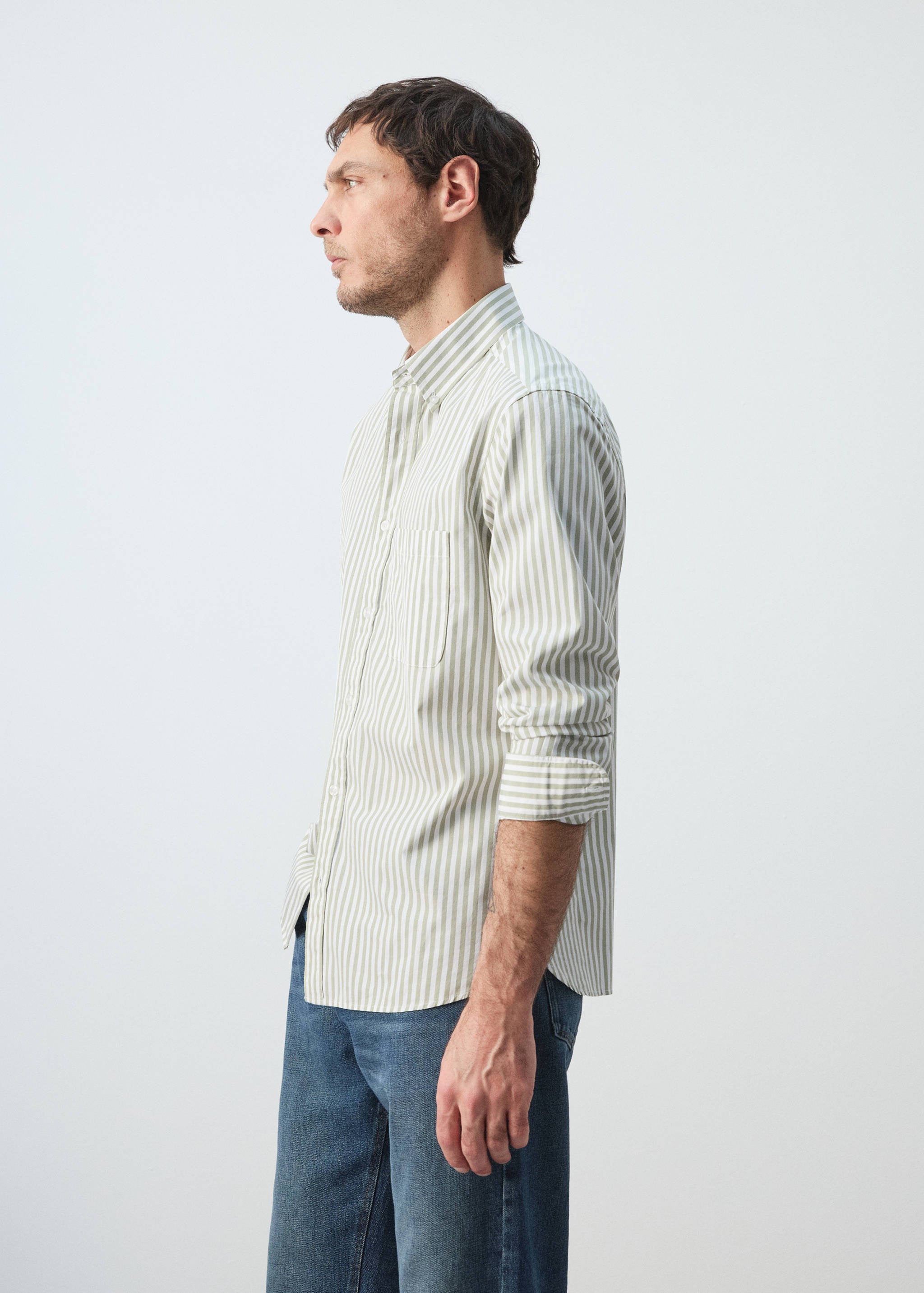 Mango shirt candela in pastel green-008