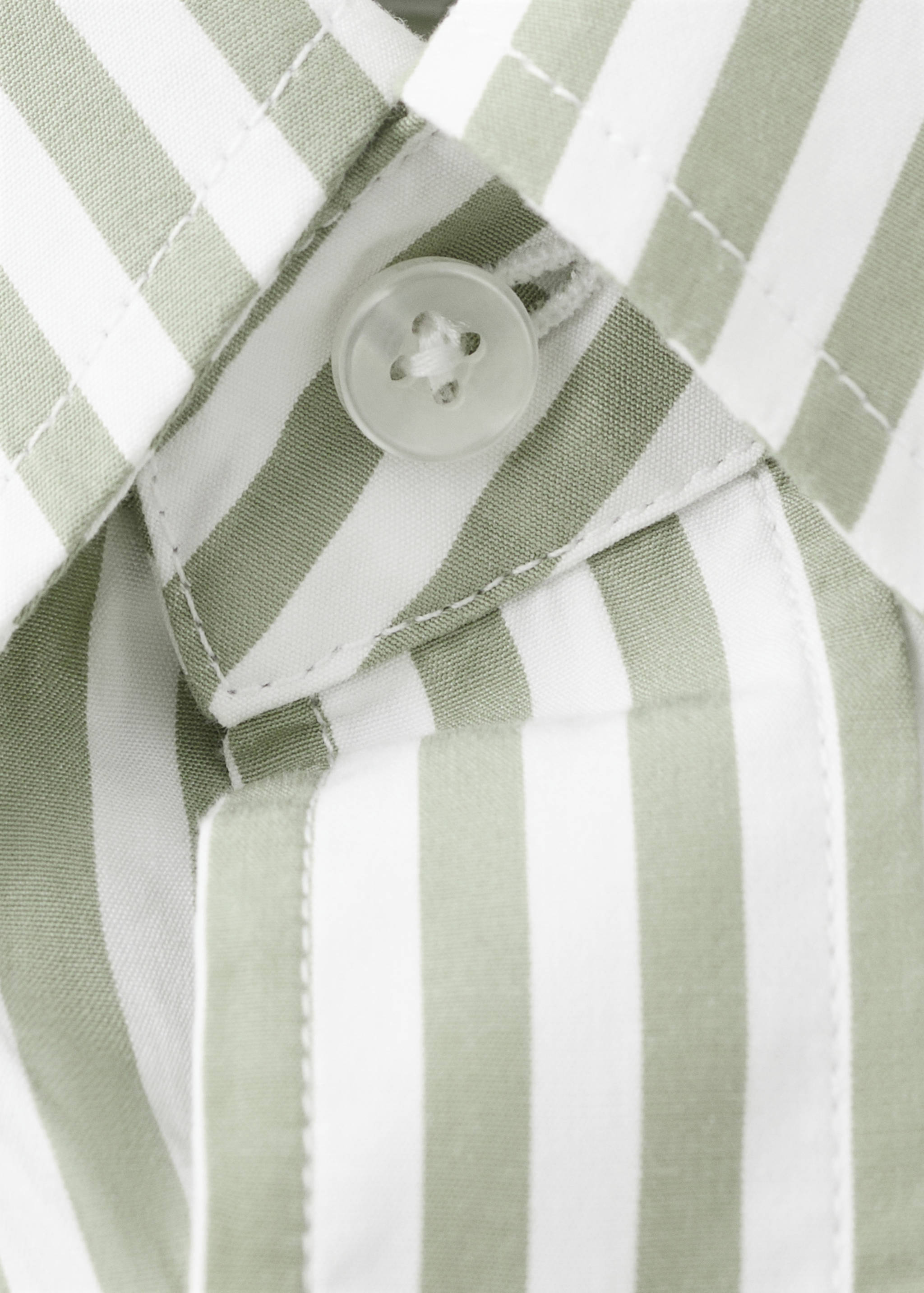 Mango shirt candela in pastel green-023